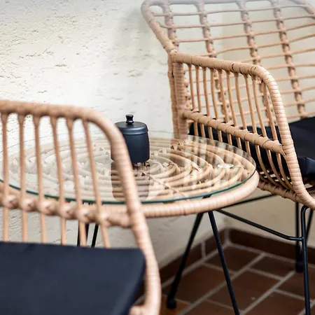 Design-Apartment In Linz Mit Netflix & Balkon Exterior foto